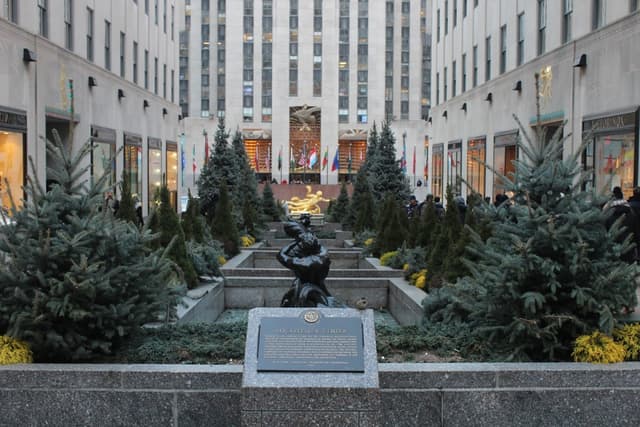 Omnident NY Rockefeller Center photo